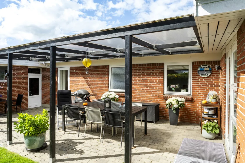 Terrazza - Villa with Garden in Horsens