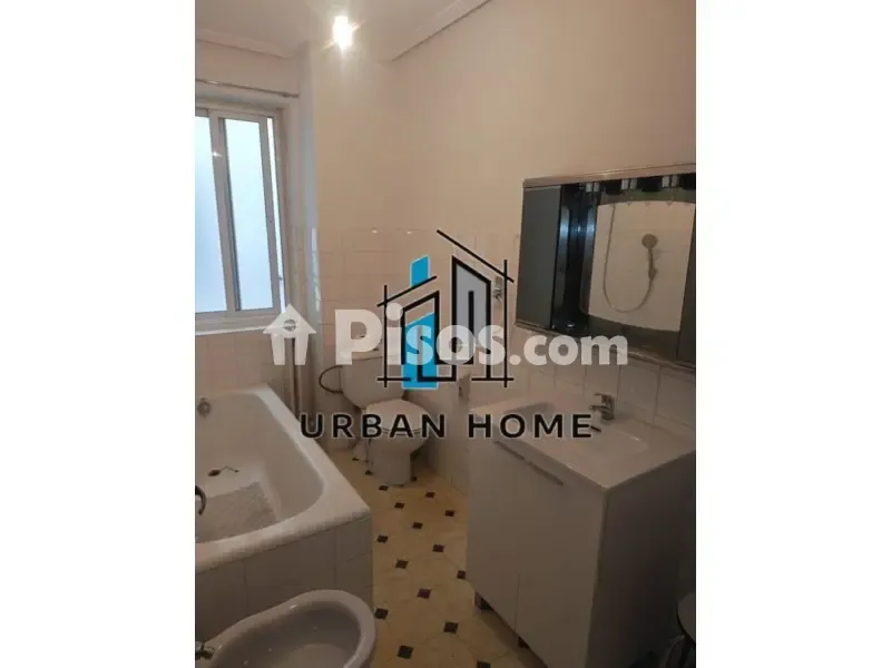 Vannitoad - Apartment with Terrace in San Claudio, León