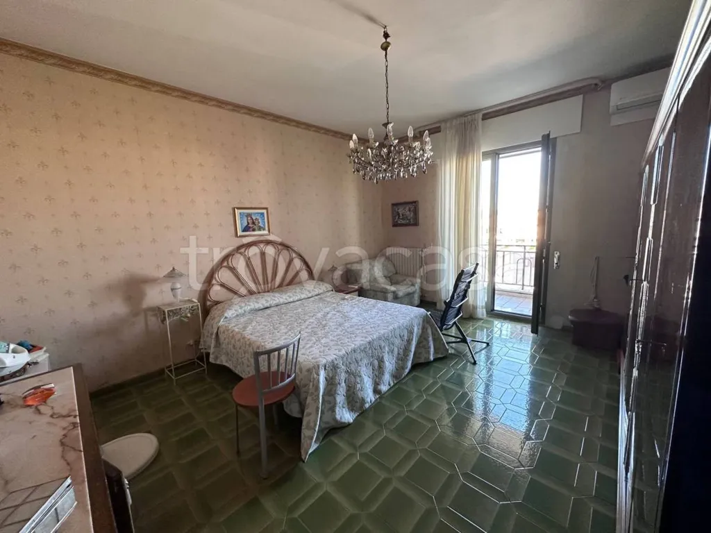 Chambres - Rearranged Apartment with Terrace in Modica