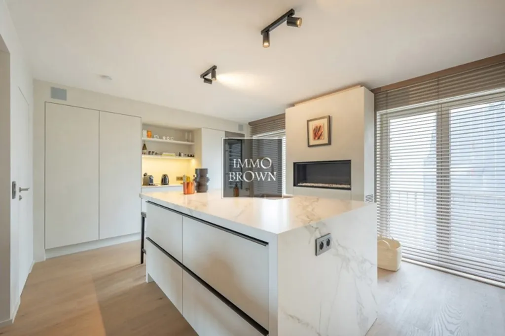 Cucina - Duplex Apartment with Open Views on Kustlaan, Zoute