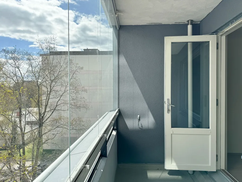 balcony