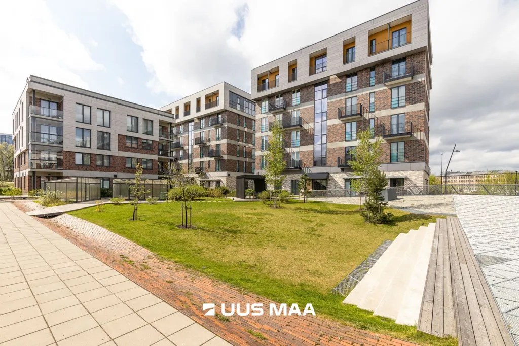 Modern Apartment with Terrace in Uus-Veerenni