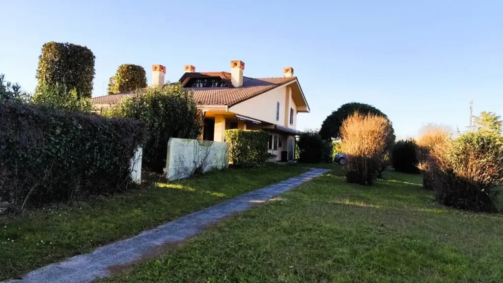 Aed - Villa with Pool in San Michele Al Tagliamento