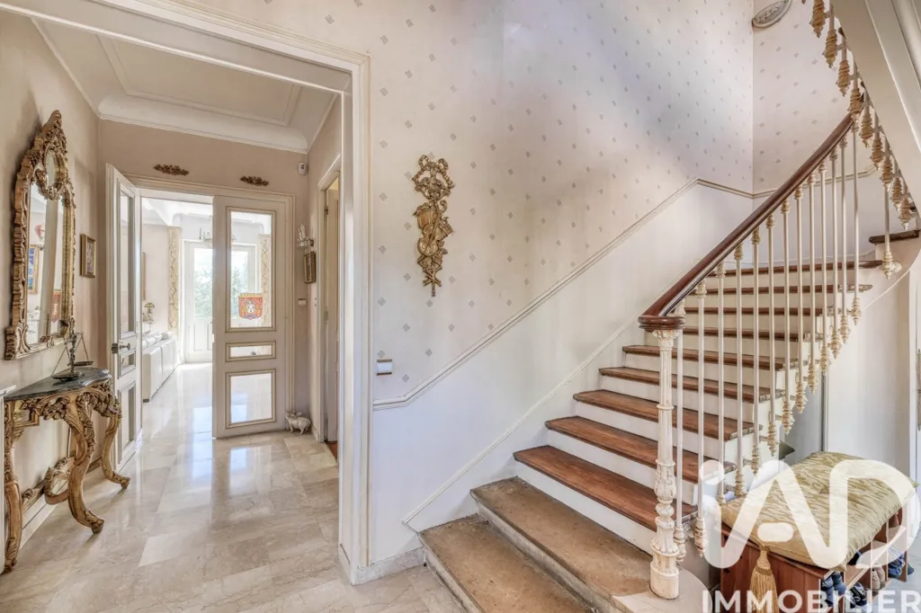 Maison 11 pièces à Thorigny-sur-Marne