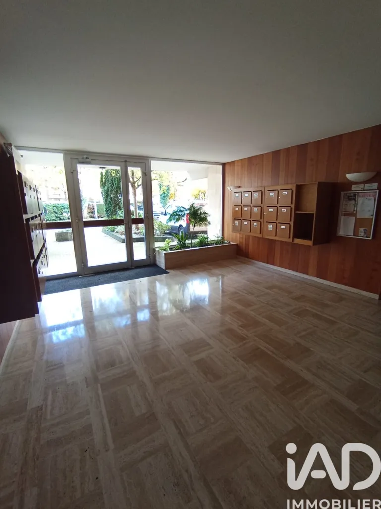Hallway - Studio with Terrace in Mulhouse