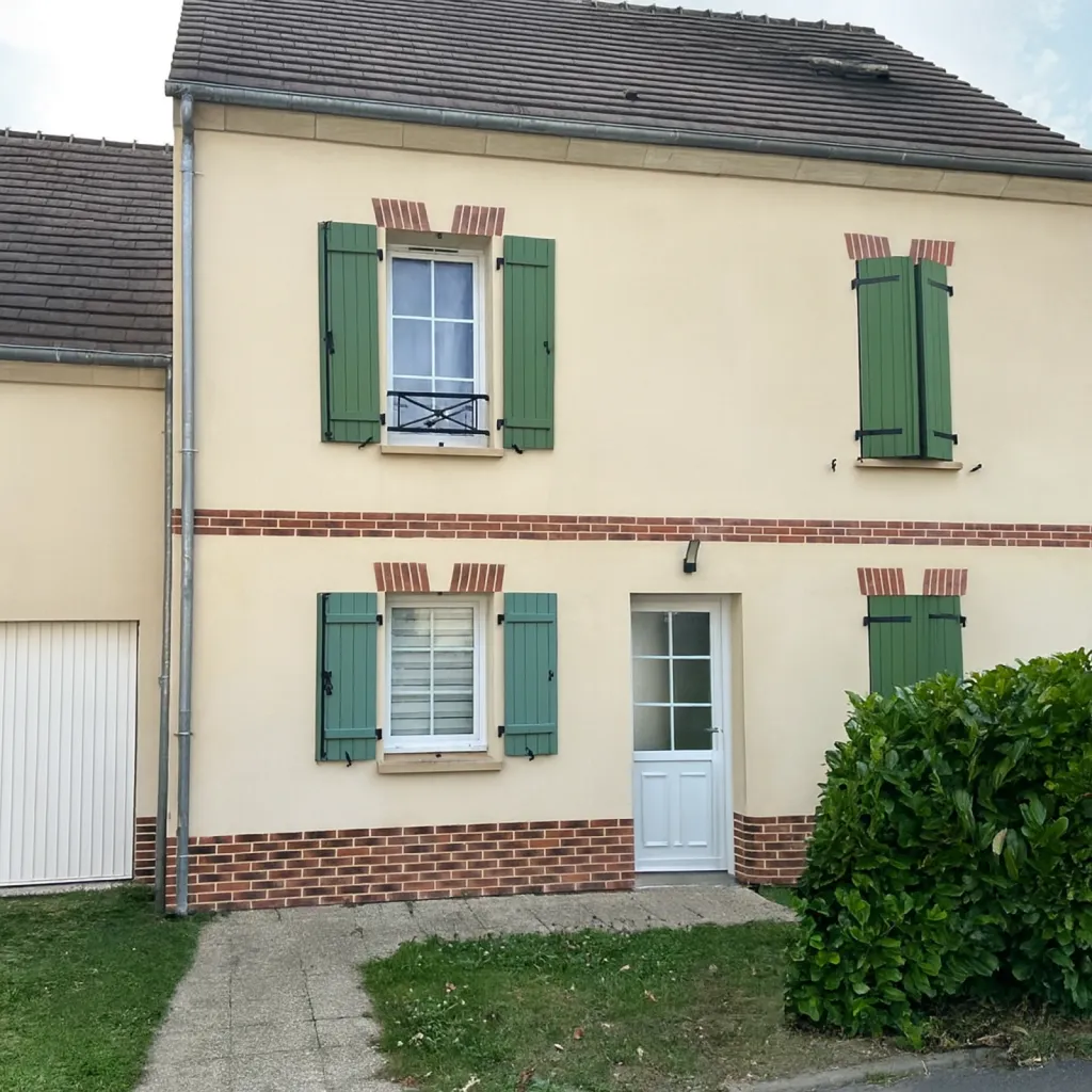Välivaade - Modern House with Terrace in Précy-sur-Oise