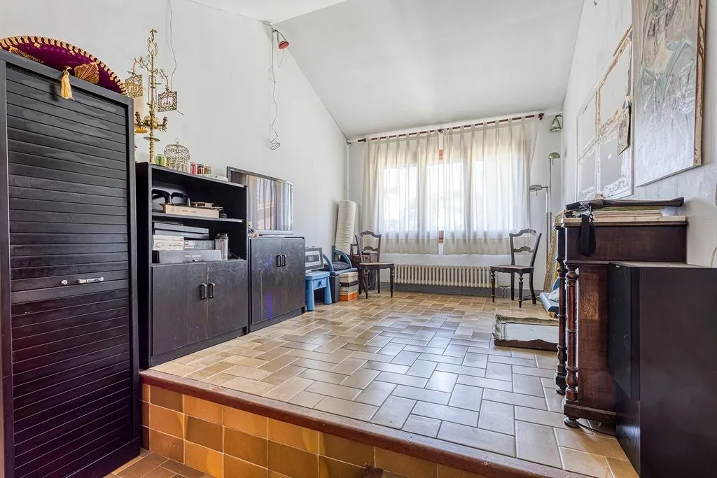 Kabinet - Detached House with Pool in Igualada, Catalonia
