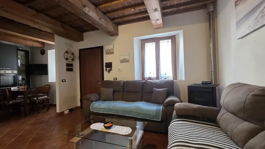 Soggiorno - Terraced House with Private Garden in Collesalvetti