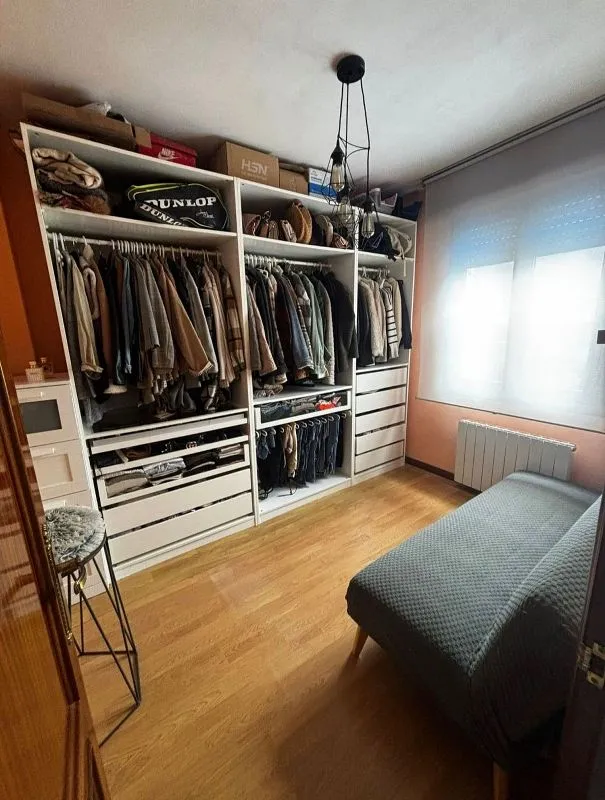 Pièces - Reformed Flat with Balcony in Santurtzi