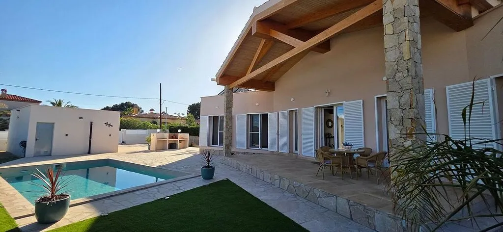 Bassein - Modern Villa with Pool in L'Ametlla de Mar