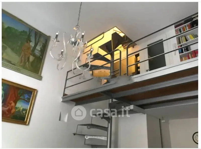 Pièces - Two-Level Apartment with Sea View in Guglionesi