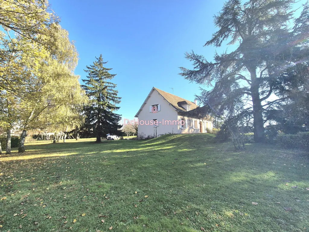 Aed - Rénovated House with Pool in Dracy-le-Fort