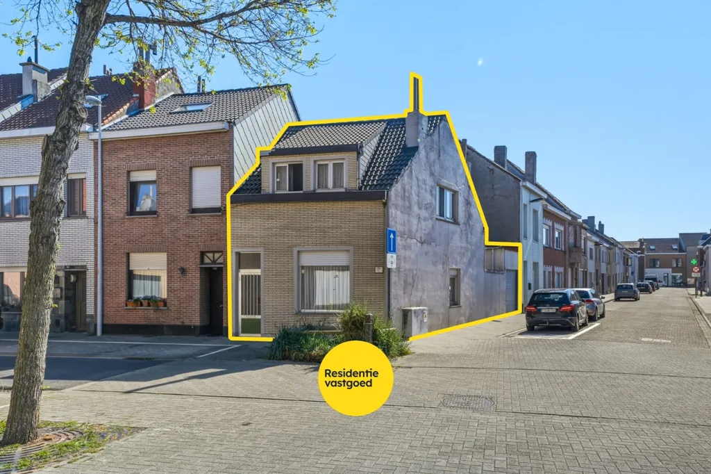 Esterno - Corner House with Garage in Bredene