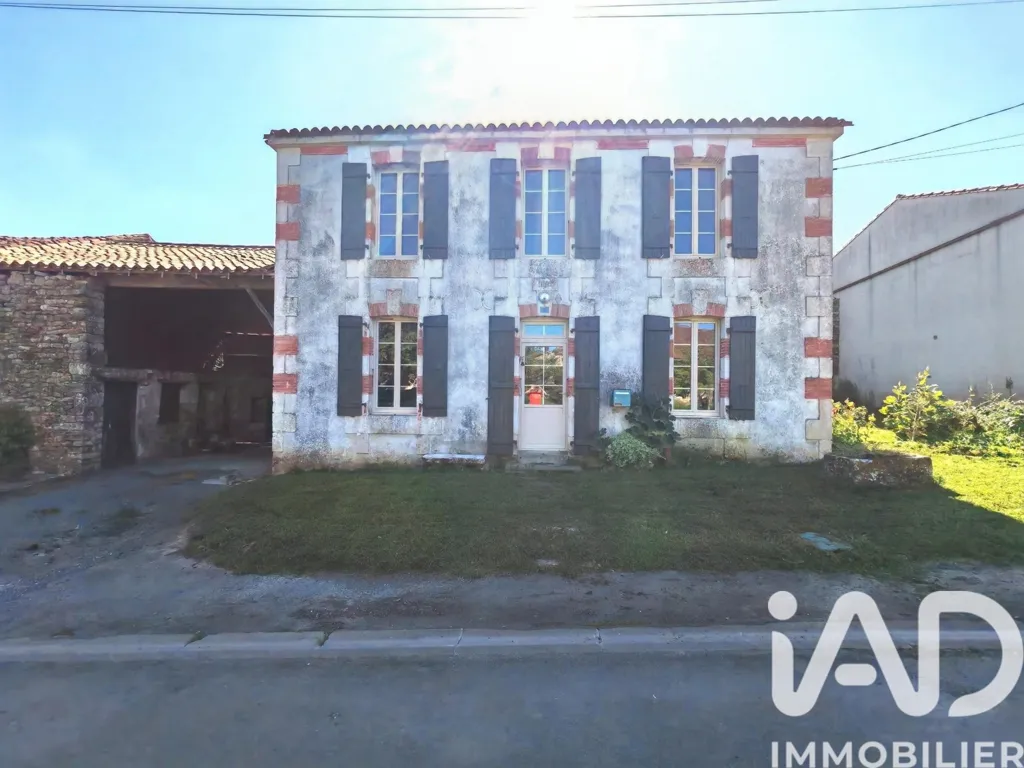 Extérieur - Maison avec Jardin et Préau à Saint-Juire-Champgillon