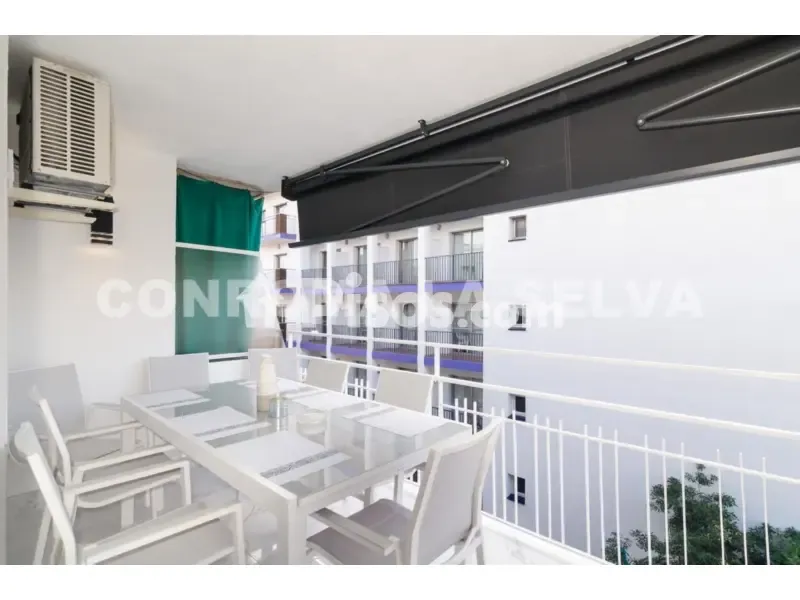 Terrace - Reformed Apartment with Balcony in Fenals