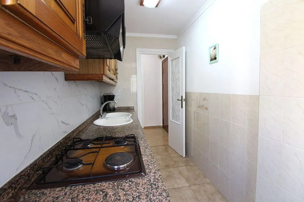 Köök - Apartment with Pool and Terrace in Pobla de Farnals