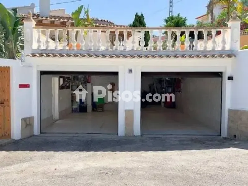 Garaaž - Three-Bedroom Villa with Pool in Pinar del Abogat