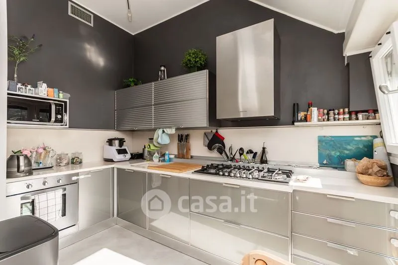 Köök - Penthouse with Panoramic Terraces in Genoa