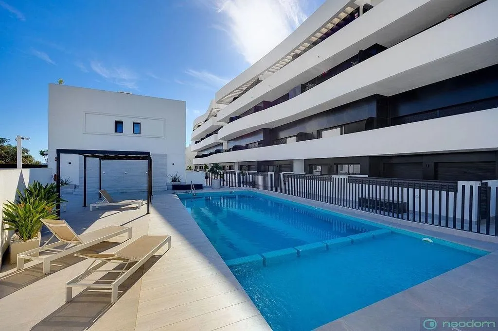 Piscine - Duplex with Pool and Terrace in Guardamar de Segura