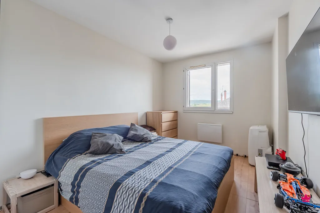Magamistoad - 2-Bedroom Flat with Terrace in Loyettes