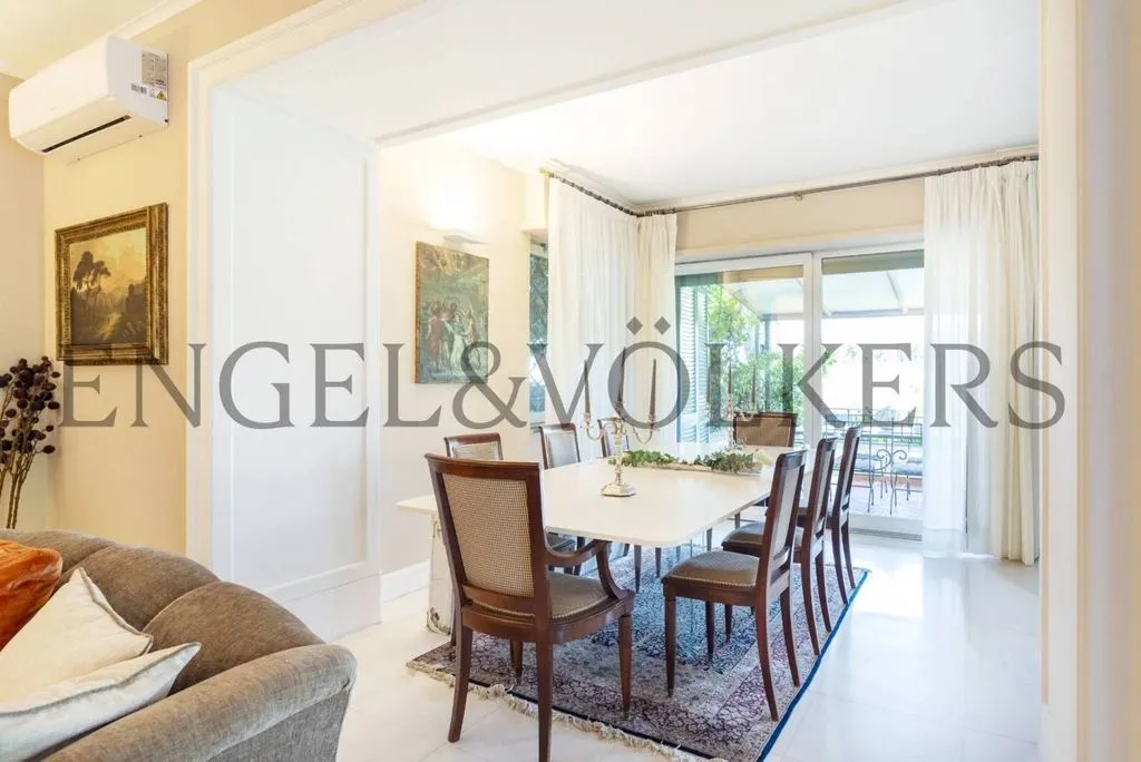 Sala da pranzo - Luxury Villa with Sea View in Posillipo, Naples