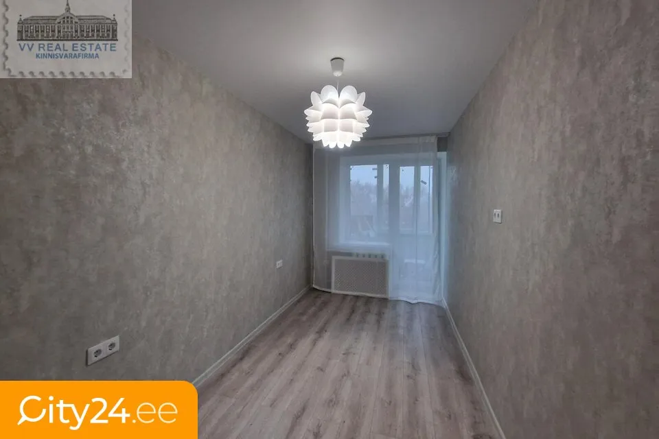 hallway_entrance