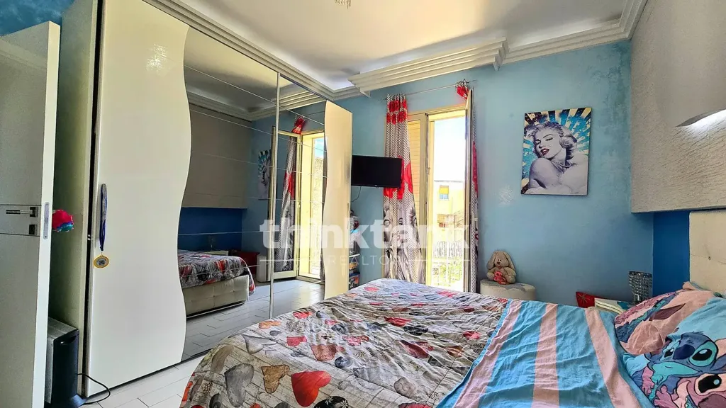 Chambres - Rear-Facing Apartment with Terrace in Avola