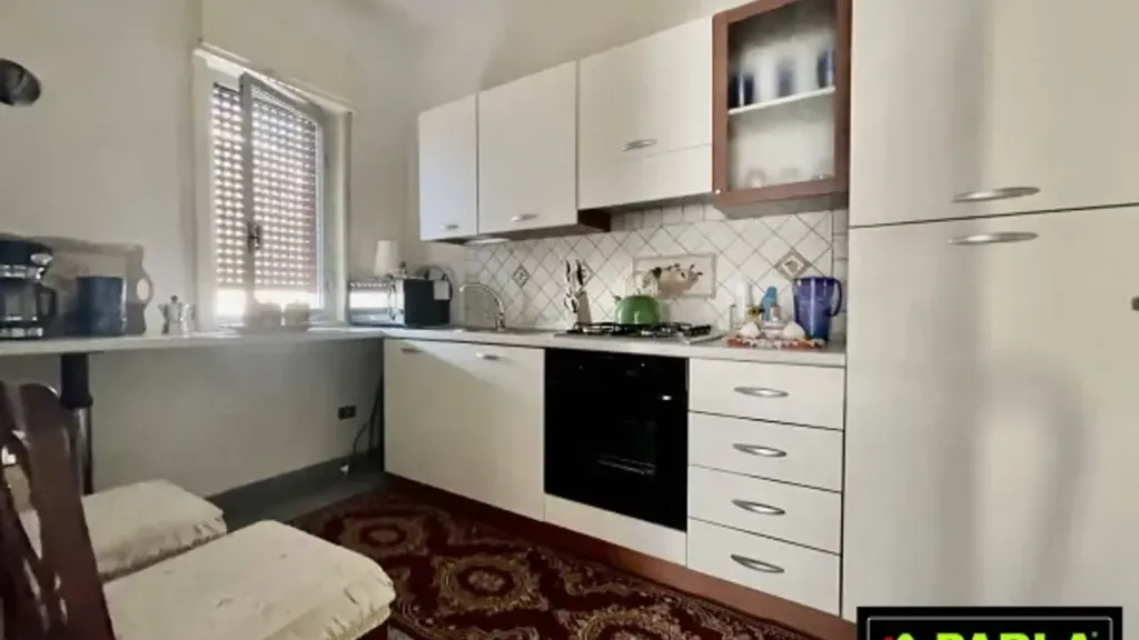 Köök - Spacious Apartment with Balcony in Canicattì