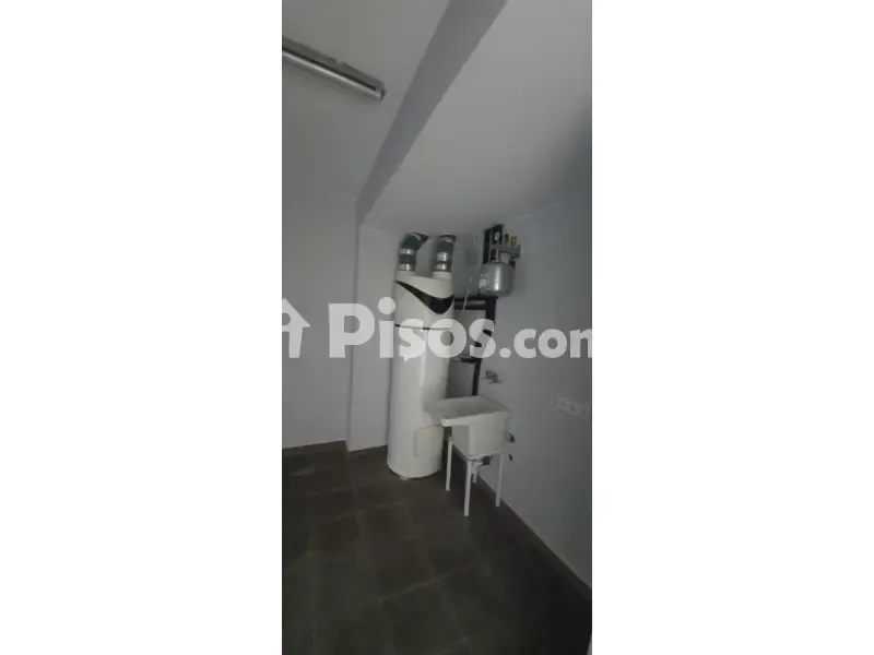 Buanderie - New Build Semi-Detached House in La Canyera