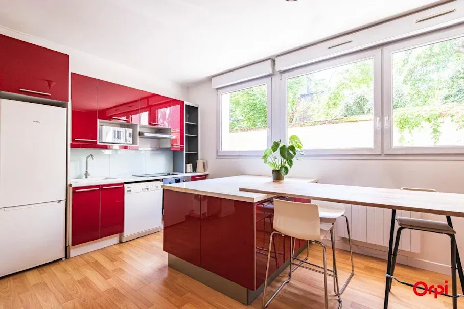 Cuisine - Appartement 3 Pièces avec Jardin Privé à Reims