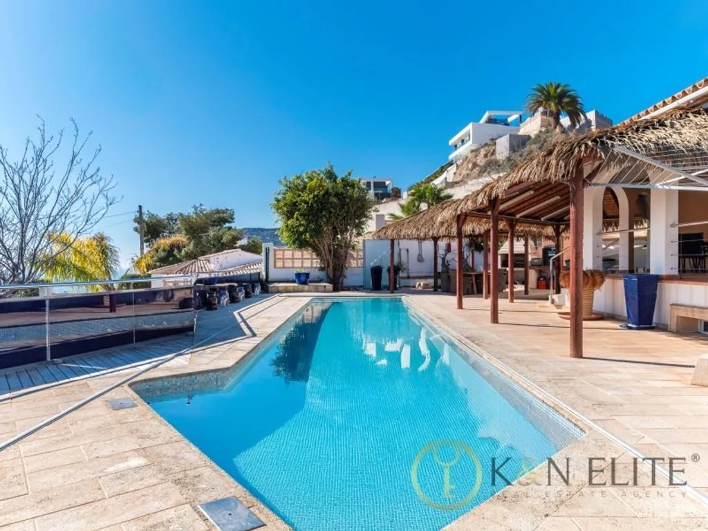 Pool - Luxury Villa with Sea Views in Calpe