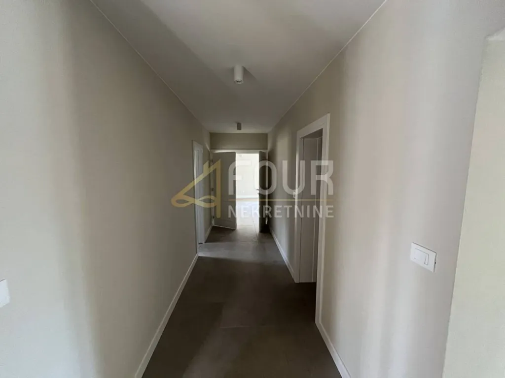 Ingresso - Modern Detached House with Pool in Pazin
