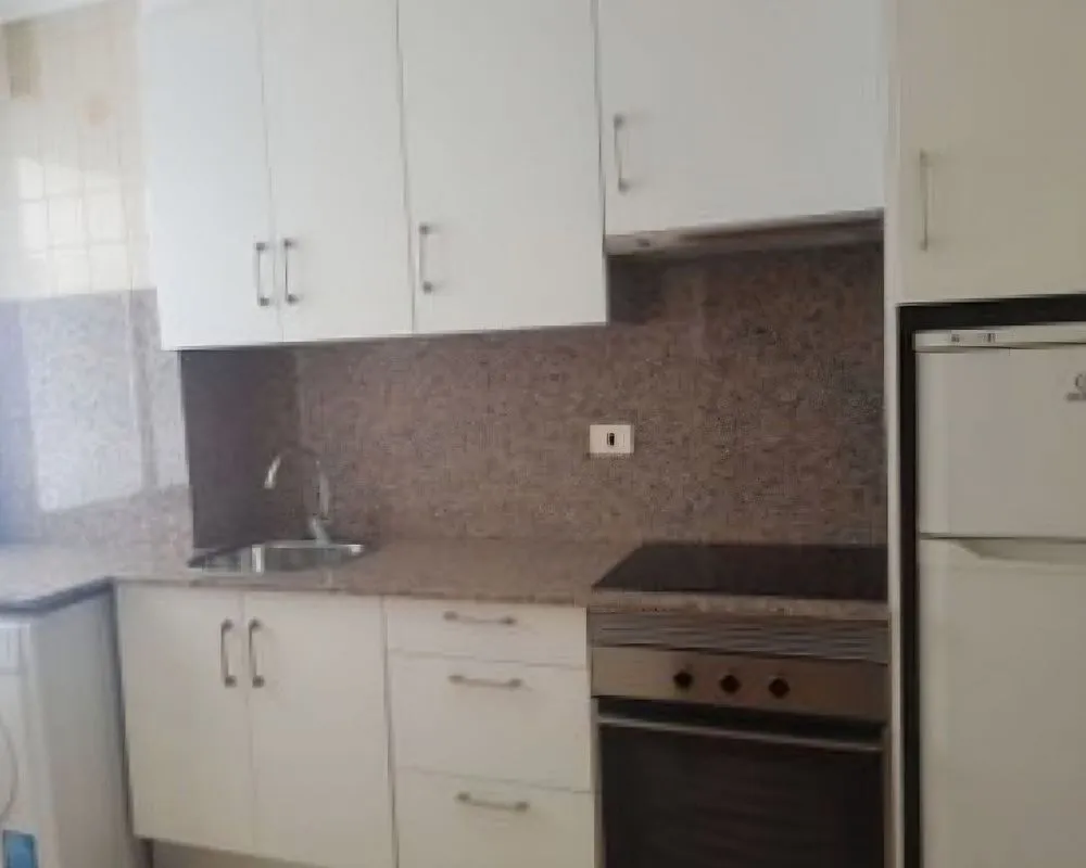 Cuisine - 3-Bed Apartment with Garage in As Travesas