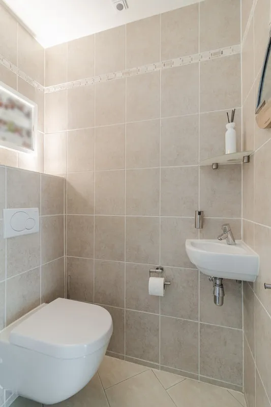 Bagni - Two-Storey House with Solar Panels in Abbenes