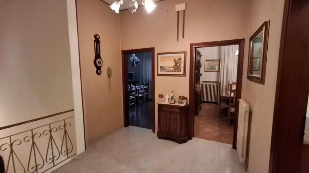 Hallway - Spacious Apartment with Terrace in Empoli