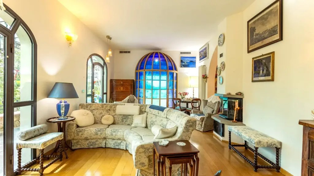 Elutuba - Luxury Villa with Private Garden in Reggello