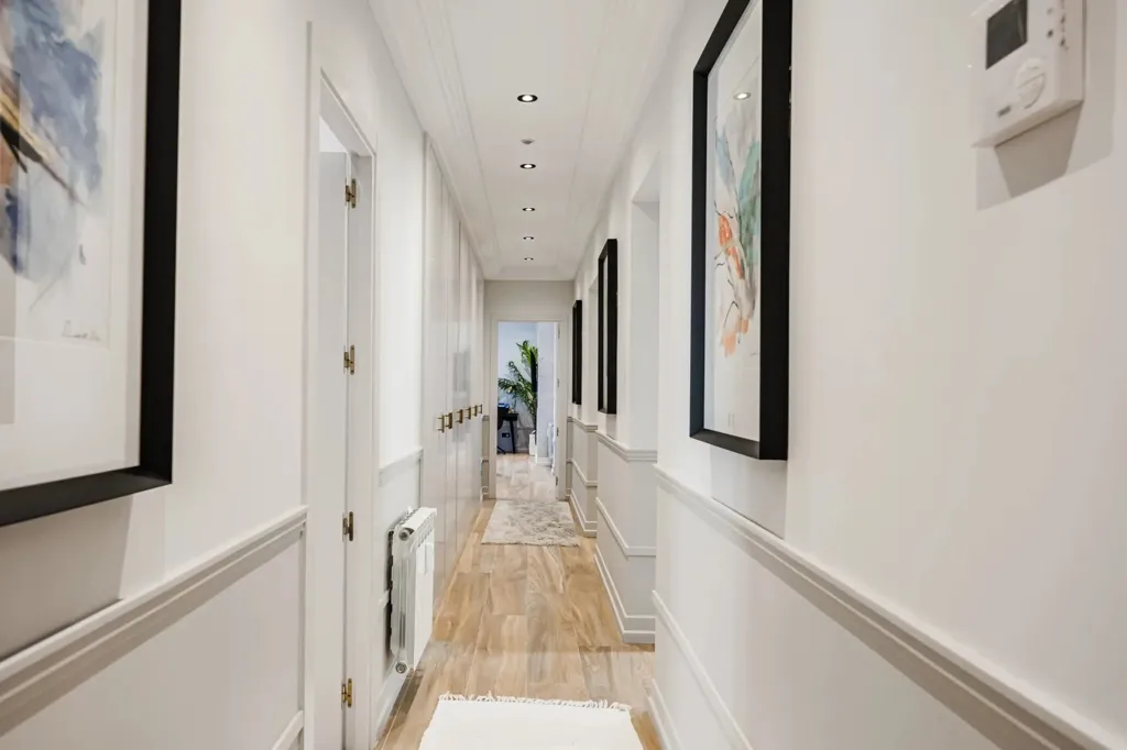 hallway_entrance