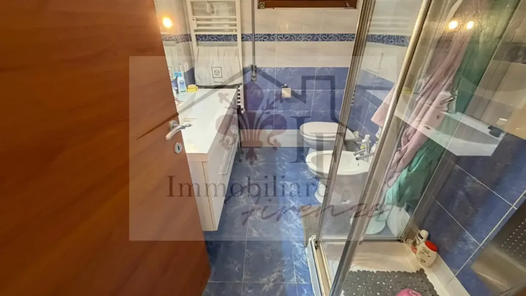 Salles de bain - Trilocale with Balcony in Florence