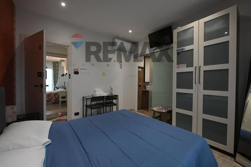 Chambres - Renovated Apartment with Two Balconies in Modena Centre