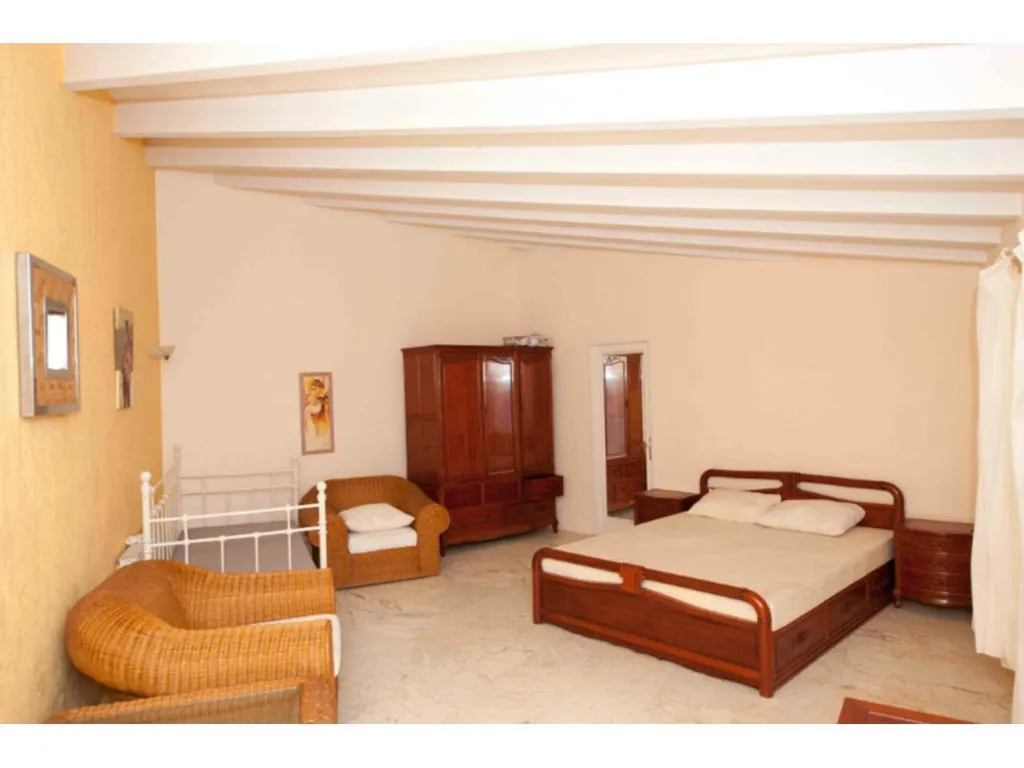 Magamistoad - Rustic Chalet with Pool in Formentor