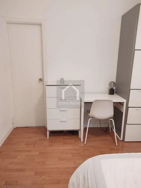 Chambres - Apartment with Balconies to Plaza de Chueca, Madrid
