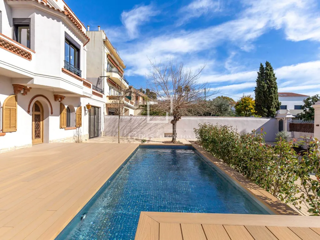 Pool - Historic House with Pool in Sant Just Desvern