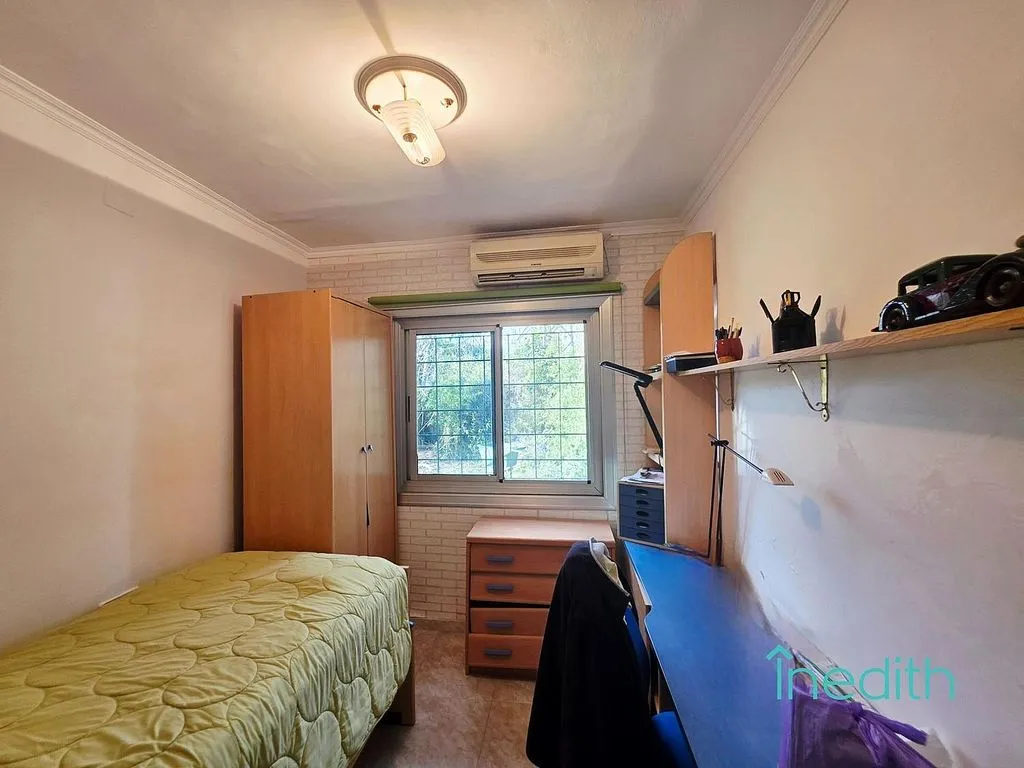 Chambres - Rustic House with Farmyard in Gavà