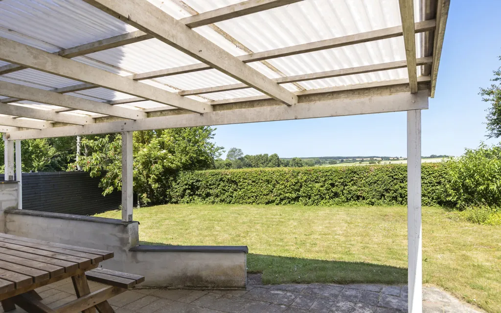 Terrazza - Villa with Garden View in Tyvelse