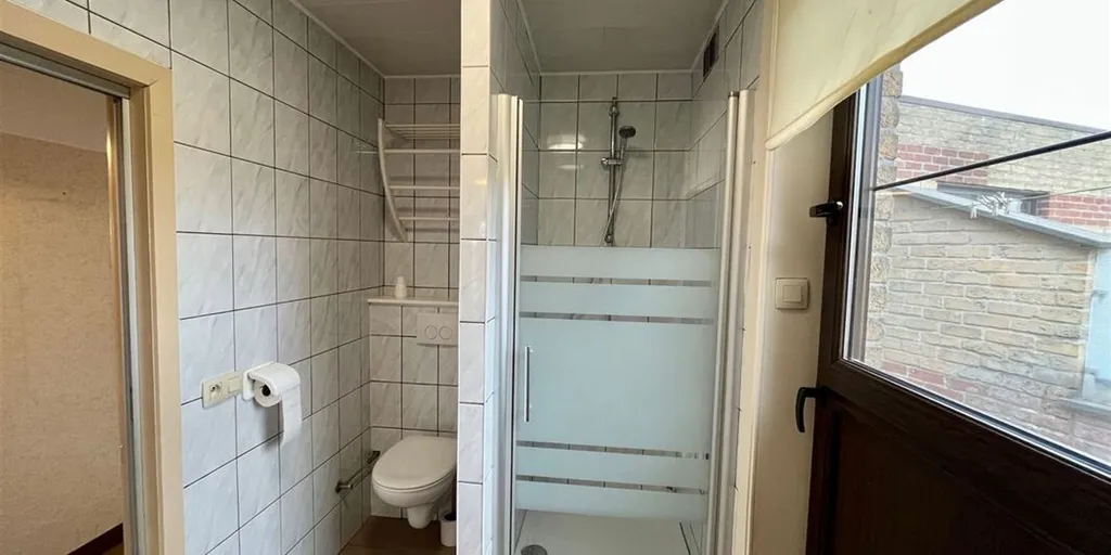 Salles de bain - Penthouse avec terrasse à Genk centre