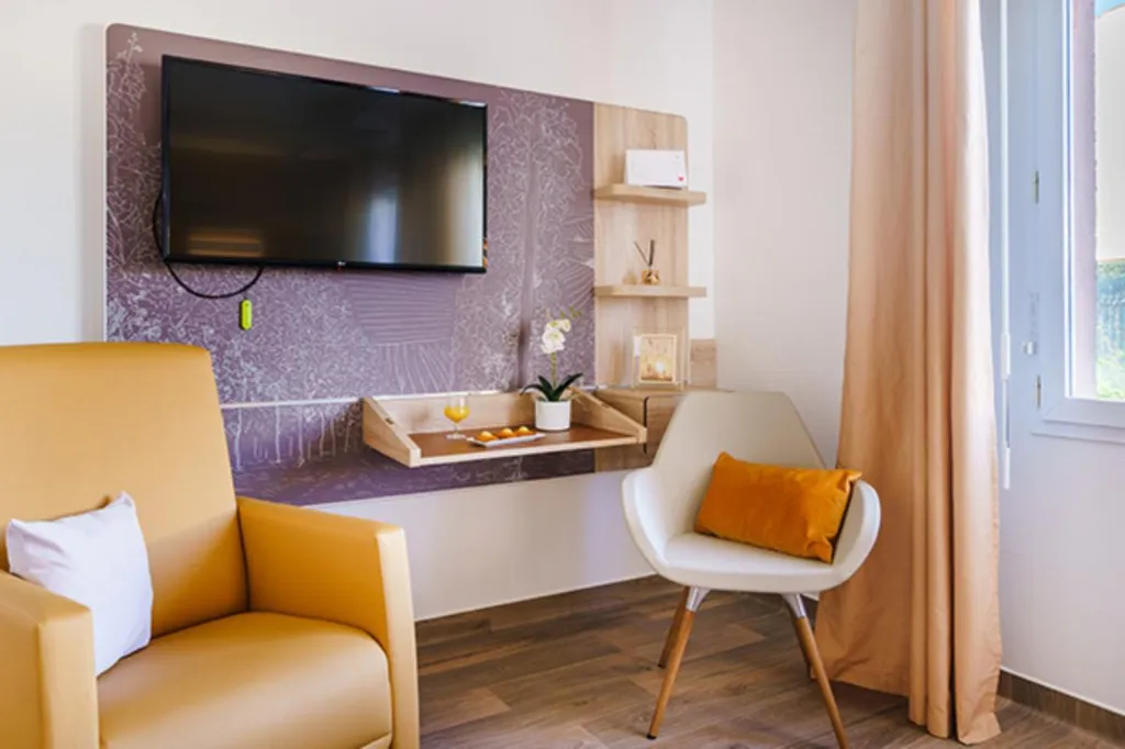 Magamistoad - Studio in Medicalised Retirement Home, Cheval-Blanc