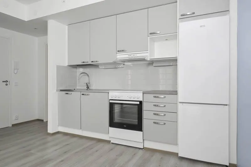 Köök - Flat with Balcony in Kaarela, Helsinki