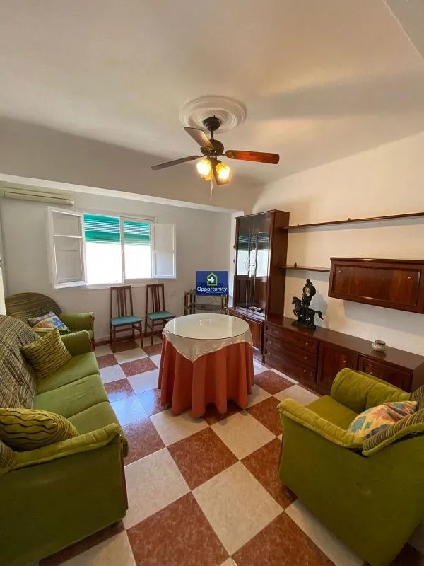 Elutuba - Apartment with Balcony in Zaidín District