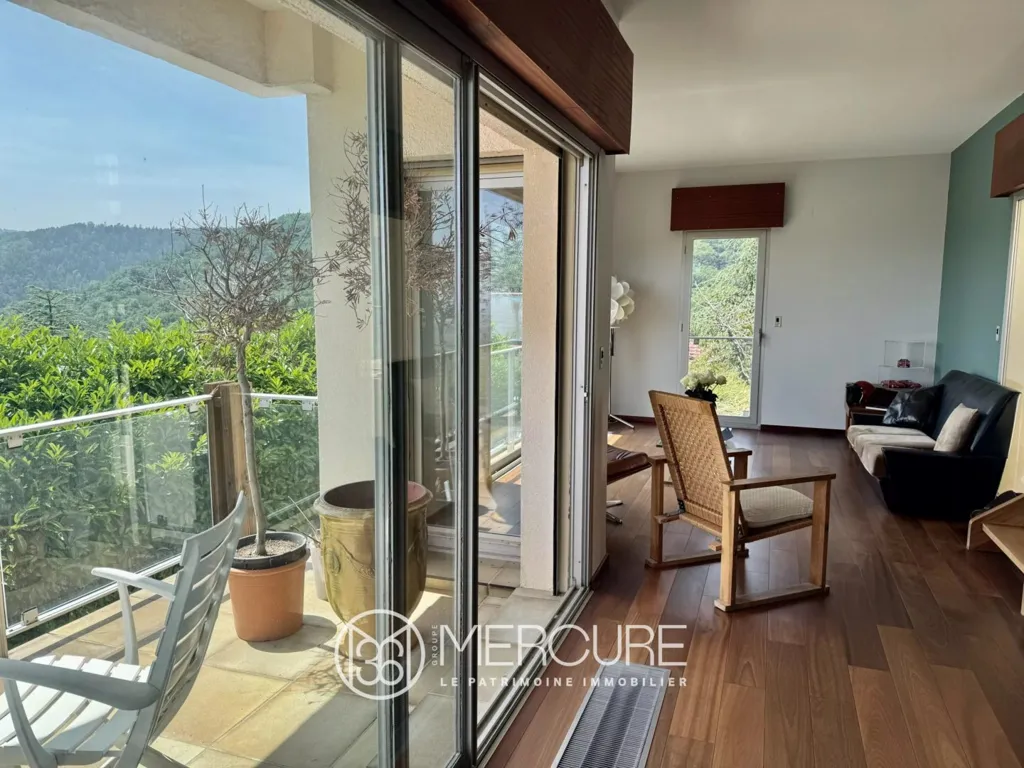 Balcone - Architect House with Panoramic View in Châtel-Guyon