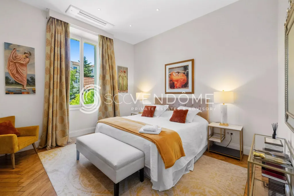 Chambres - Mansion Belle Époque avec Piscine à Cannes